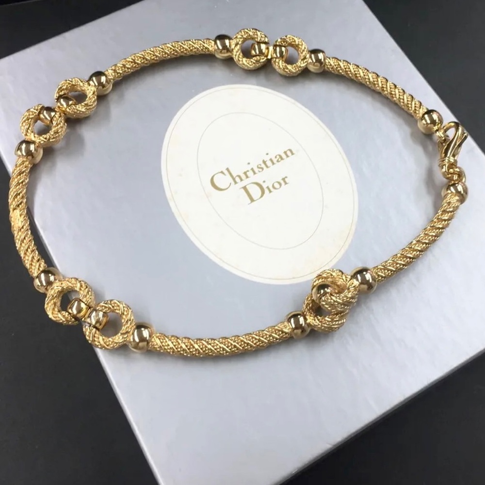 ❌SOLD❌ 💎 Dior Choker Necklace - Picture 7 of 11